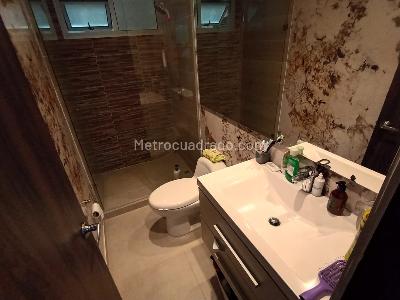 Apartamento de 3 alcobas en venta en La America, Medellín, 100 m² · foto 18 de 19