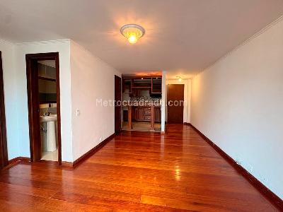 Apartamento de 1 alcoba en arriendo en Laureles, Medellín, 52 m² · foto 3 de 10