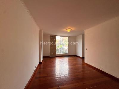 Apartamento de 1 alcoba en arriendo en Laureles, Medellín, 52 m² · foto 4 de 10