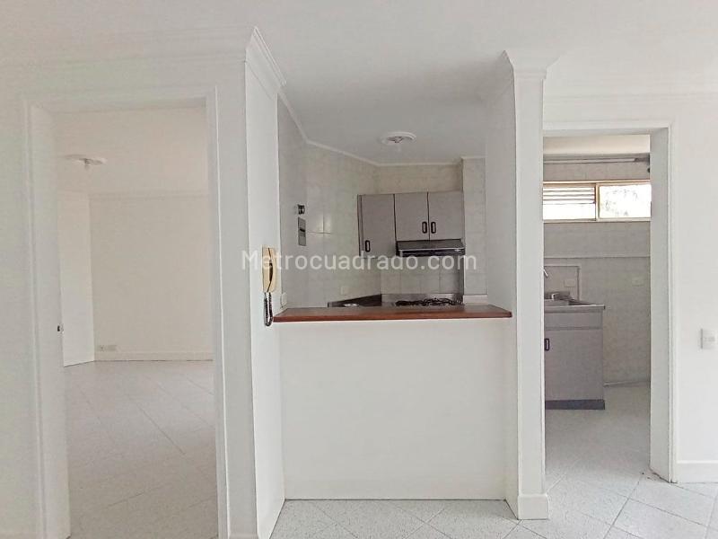 1BR Apartment in LAURELES (54 m²) - 4