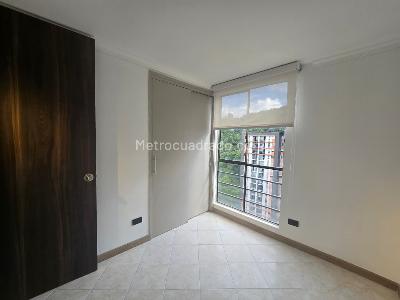 Apartamento en arriendo en Belen, Medellín · foto 13 de 17