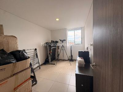 Apartamento de 3 alcobas en venta en Itagüí, Itagüí, 71 m² · foto 13 de 15