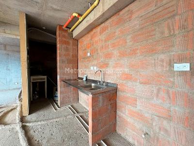 Apartamento de 2 alcobas en venta en Itagui, Itagüí, 63 m² · foto 5 de 11
