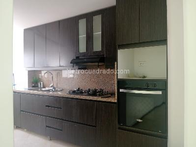 Apartamento de 3 alcobas en venta en Laureles, Medellín, 128 m² · foto 5 de 19