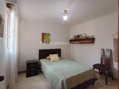 Apartamento de 3 alcobas en venta en Florida Nueva, Medellín, 112 m² · foto 12 de 19