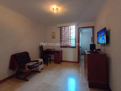 Apartamento de 3 alcobas en venta en Florida Nueva, Medellín, 112 m² · foto 14 de 19