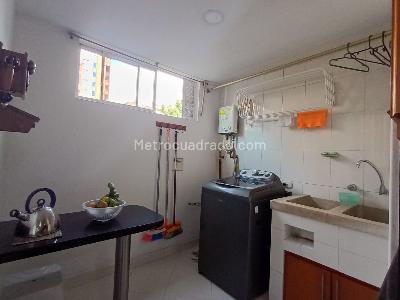 Apartamento de 3 alcobas en venta en Florida Nueva, Medellín, 112 m² · foto 18 de 19