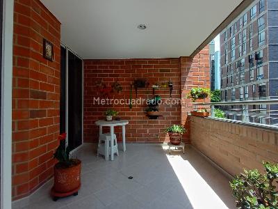 Apartamento de 3 alcobas en venta en Florida Nueva, Medellín, 112 m² · foto 19 de 19
