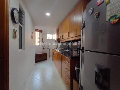 Apartamento de 3 alcobas en venta en Florida Nueva, Medellín, 112 m² · foto 6 de 19