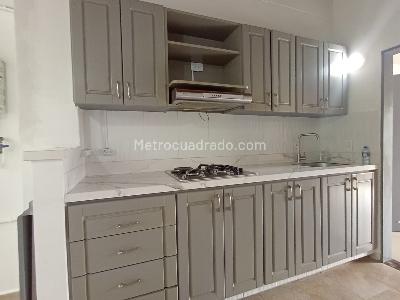 Apartamento de 3 alcobas en venta en Laureles, Medellín, 70 m² · foto 5 de 16