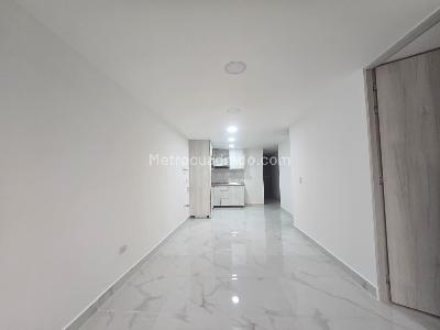 Apartamento de 3 alcobas en venta en Belen, Medellín, 62 m² · foto 3 de 13