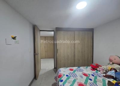 Apartamento de 3 alcobas en arriendo en Belen, Medellín, 92 m² · foto 11 de 16