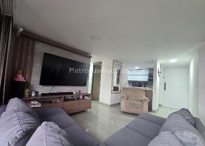 Apartamento de 3 alcobas en arriendo en Belen, Medellín, 92 m² · foto 4 de 16