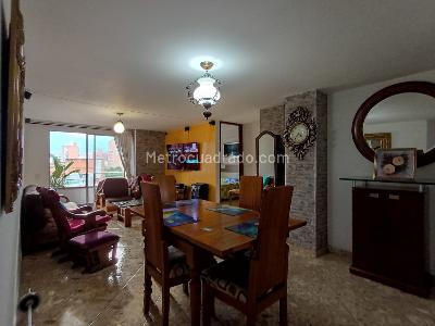 Apartamento en venta en Laureles, Medellín · foto 3 de 20