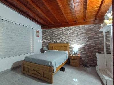 Apartamento en venta en Laureles, Medellín · foto 10 de 17