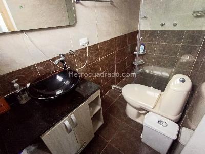 Apartamento en venta en Laureles, Medellín · foto 14 de 17