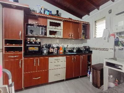 Apartamento en venta en Laureles, Medellín · foto 7 de 17