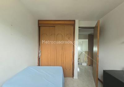 Casa de 3 alcobas en venta en Belen, Medellín, 88 m² · foto 11 de 18