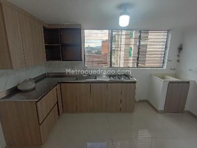 Apartamento en venta en Laureles, Medellín · foto 6 de 18