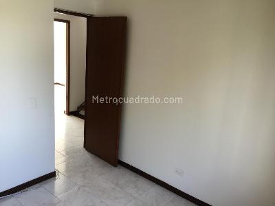 Casa de 5 alcobas en venta en Belen, Medellín, 137 m² · foto 10 de 15