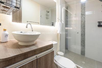 Apartamento de 3 alcobas en venta en Laureles, Medellín, 85 m² · foto 18 de 19