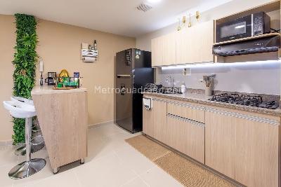 Apartamento de 3 alcobas en venta en Laureles, Medellín, 85 m² · foto 8 de 19