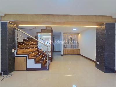 Casa de 3 alcobas en venta en Belen, Medellín, 120 m² · foto 2 de 18