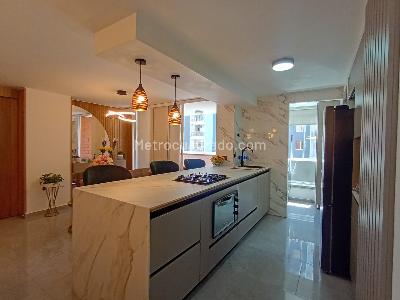 Apartamento de 3 alcobas en venta en Laureles, Medellín, 97 m² · foto 7 de 19