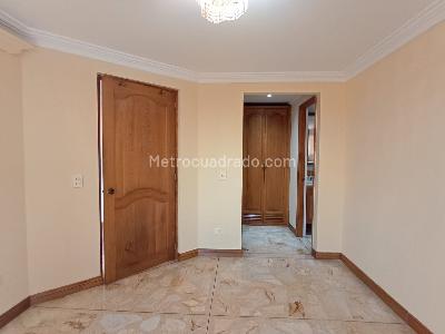 Apartamento de 1 alcoba en venta en Laureles, Medellín, 51 m² · foto 13 de 17