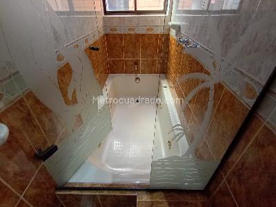 Apartamento de 1 alcoba en venta en Laureles, Medellín, 51 m² · foto 15 de 17