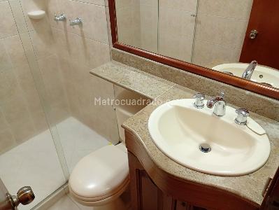 Apartamento de 3 alcobas en arriendo en Laureles, Medellín, 101 m² · foto 17 de 20