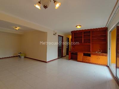 Apartamento de 3 alcobas en arriendo en Laureles, Medellín, 101 m² · foto 4 de 20