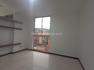 Apartamento de 1 alcoba en venta en Laureles, Medellín, 40 m² · foto 13 de 18