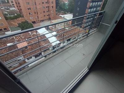 Apartamento de 1 alcoba en venta en Laureles, Medellín, 40 m² · foto 18 de 18