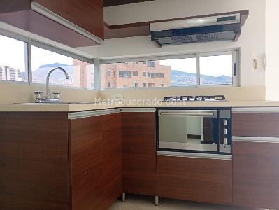 Apartamento de 1 alcoba en venta en Laureles, Medellín, 40 m² · foto 6 de 18