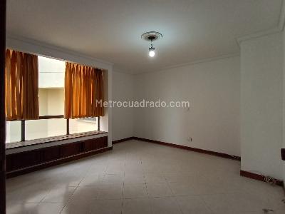 Apartamento de 3 alcobas en venta en Laureles, Medellín, 210 m² · foto 15 de 16