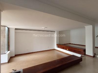 Apartamento de 3 alcobas en venta en Laureles, Medellín, 210 m² · foto 5 de 16