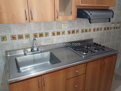 Apartamento de 3 alcobas en arriendo en Laureles, Medellín, 56 m² · foto 5 de 16