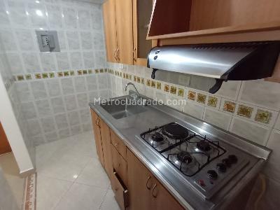 Apartamento de 3 alcobas en arriendo en Laureles, Medellín, 56 m² · foto 6 de 16
