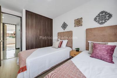 Apartamento de 3 alcobas en venta en Laureles, Medellín, 101 m² · foto 11 de 17