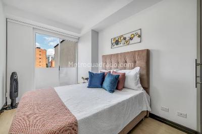 Apartamento de 3 alcobas en venta en Laureles, Medellín, 101 m² · foto 12 de 17