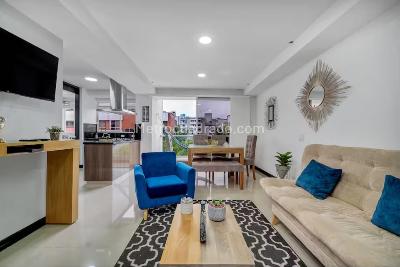 Apartamento de 3 alcobas en venta en Laureles, Medellín, 101 m² · foto 2 de 17