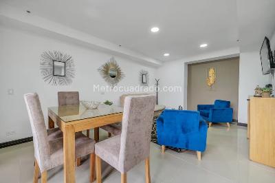 Apartamento de 3 alcobas en venta en Laureles, Medellín, 101 m² · foto 4 de 17