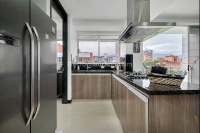 Apartamento de 3 alcobas en venta en Laureles, Medellín, 101 m² · foto 7 de 17