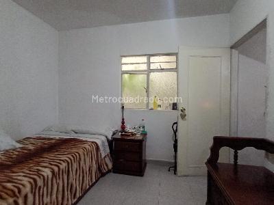 Apartamento en venta en Laureles, Medellín · foto 12 de 18
