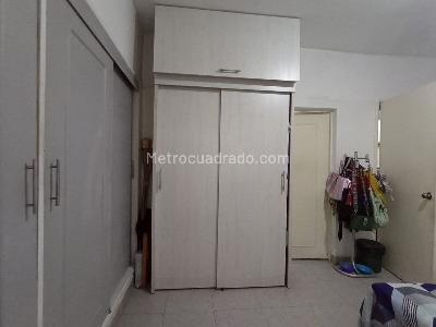 Apartamento en venta en Laureles, Medellín · foto 9 de 18