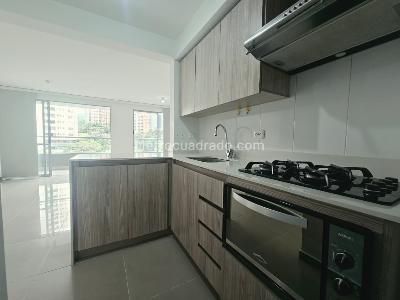 Apartamento en arriendo en Belen, Medellín · foto 9 de 17