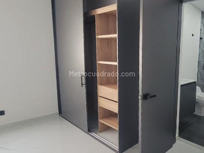 Casa de 3 alcobas en venta en Laureles, Medellín, 147 m² · foto 10 de 18