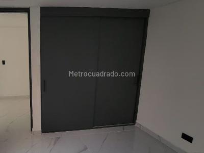 Casa de 3 alcobas en venta en Laureles, Medellín, 147 m² · foto 13 de 18