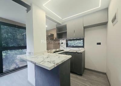 Apartamento en venta en Laureles, Medellín · foto 8 de 15